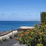فيلة Costa Gwiga *